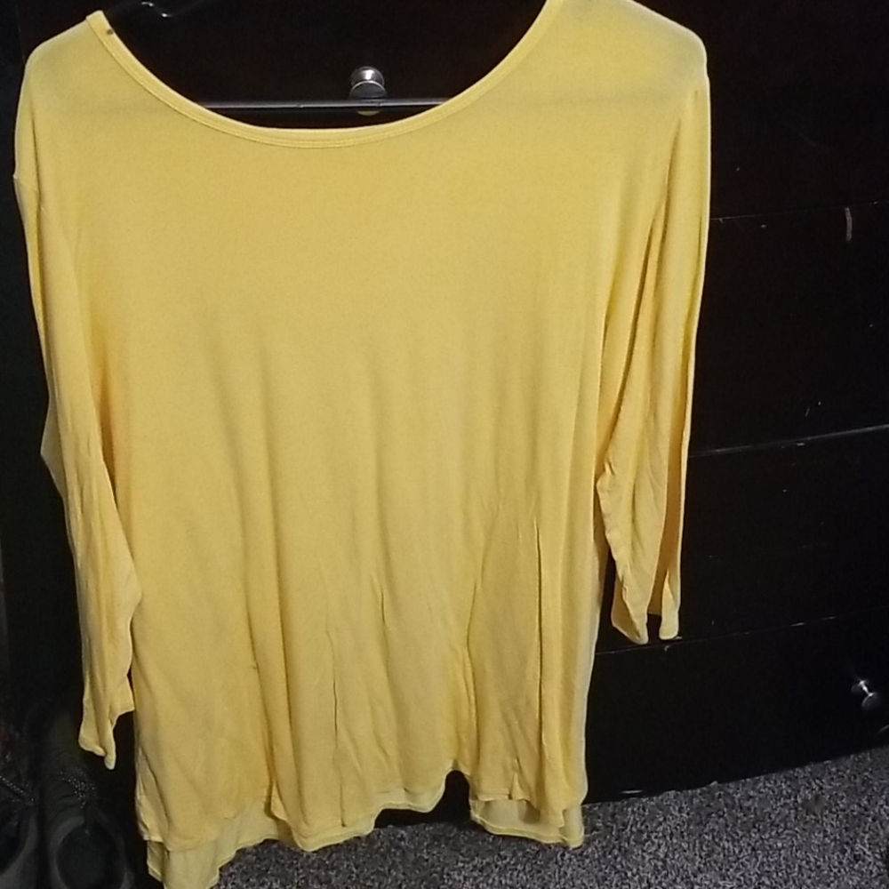 3/4 length shirt